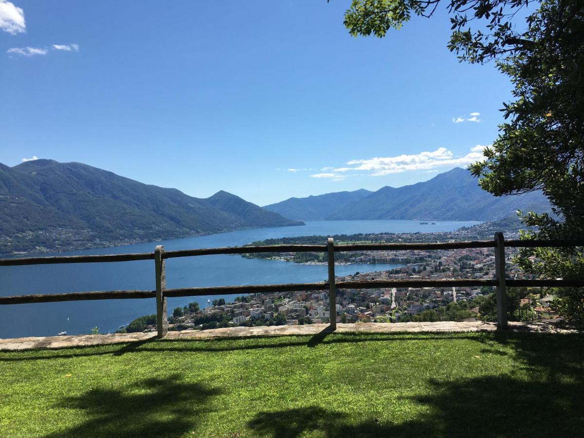 Rustico Resa: Brione Sopra Minusio Villa Bagian luar foto
